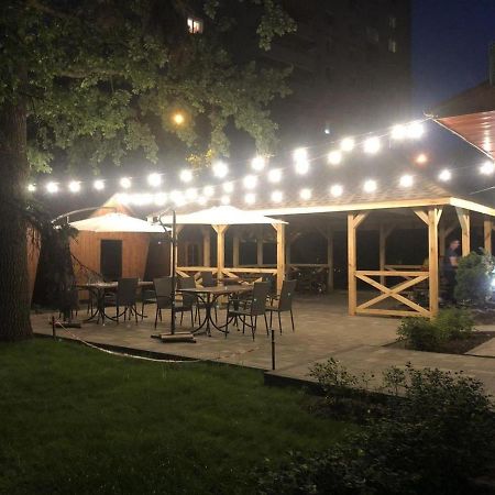 Готельний Комплекс Самікс Kyiv Exterior photo